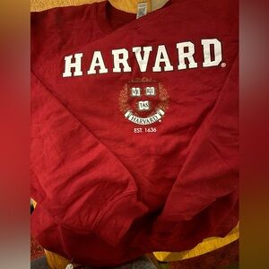 Harvard Classic Logo Crewneck Sweatshirt in Crimson